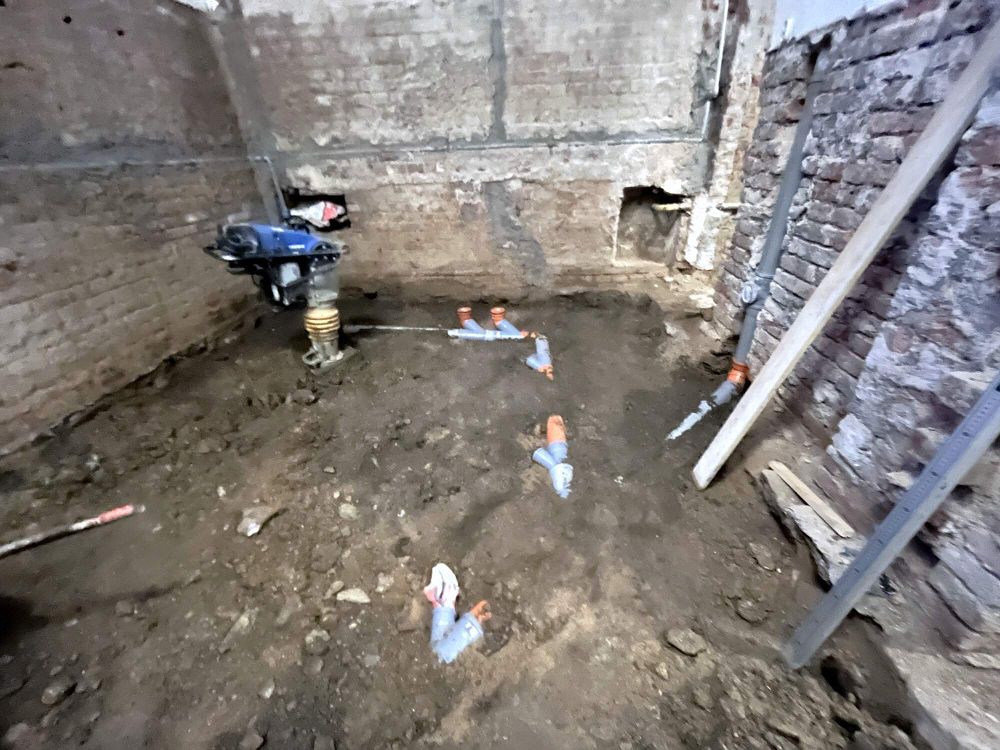 Oprava Komensk�ho s�n�