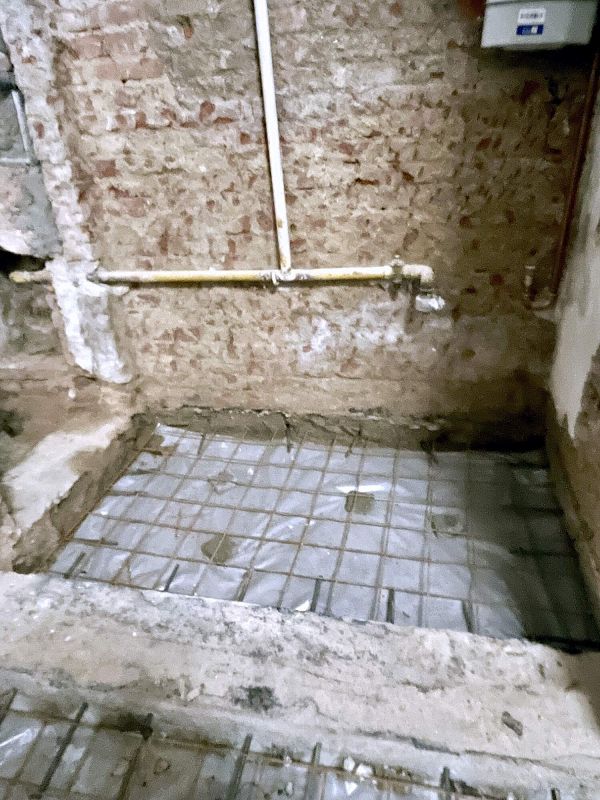 Oprava Komensk�ho s�n�