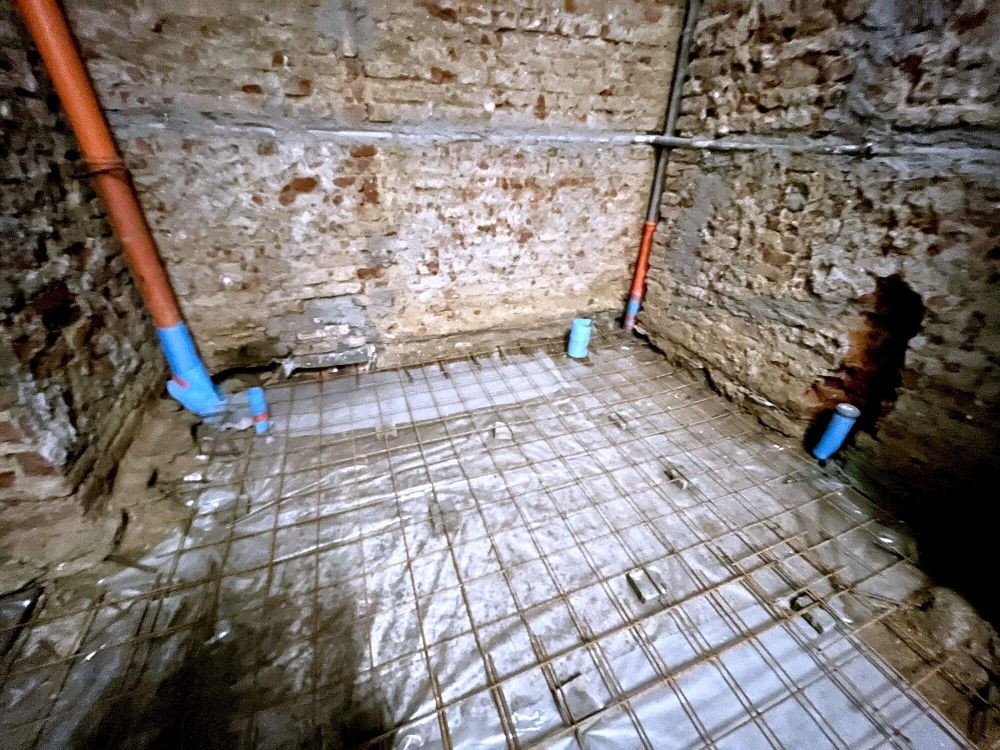 Oprava Komensk�ho s�n�