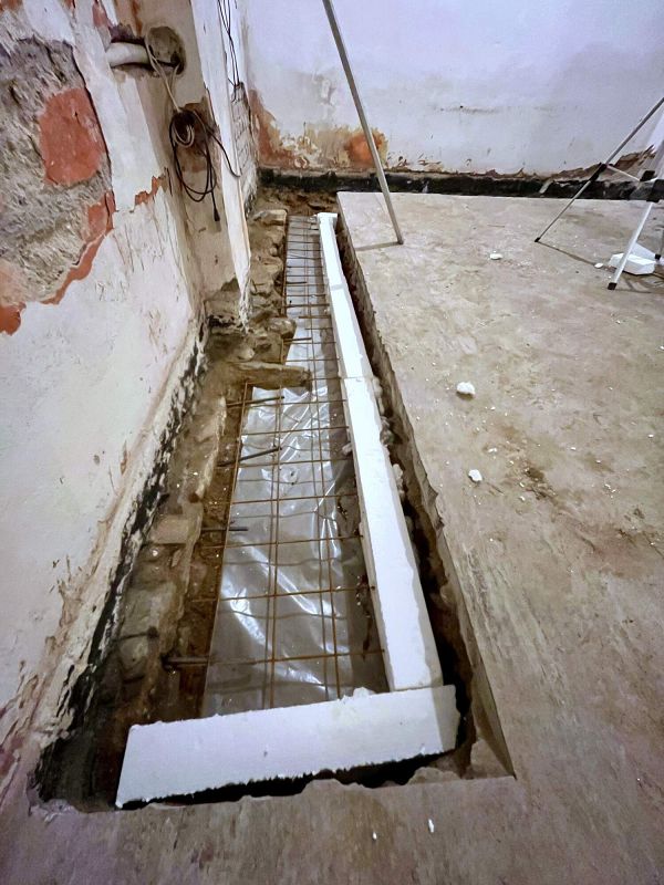 Oprava Komensk�ho s�n�