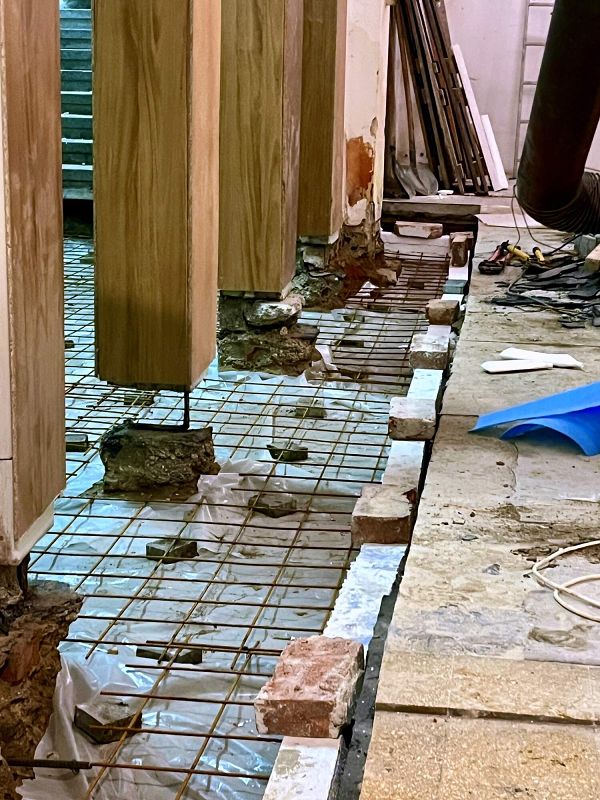 Oprava Komensk�ho s�n�