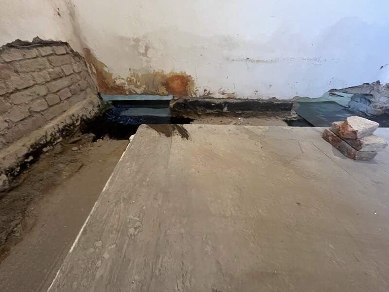 Oprava Komensk�ho s�n�