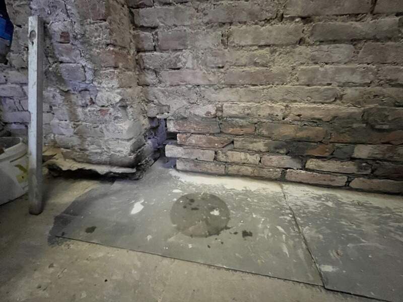 Oprava Komensk�ho s�n�