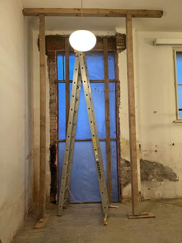 Oprava Komensk�ho s�n�