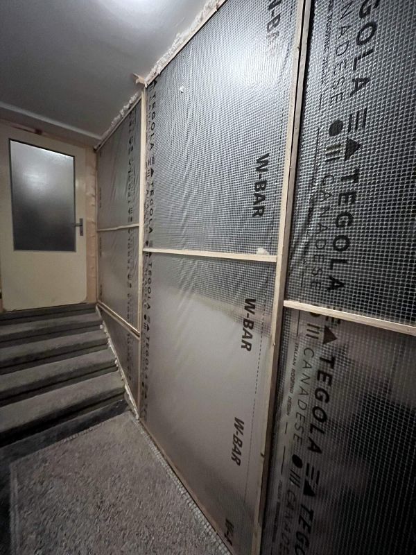 Oprava Komensk�ho s�n�