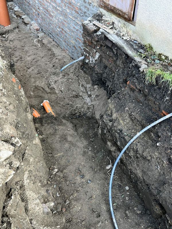 Oprava Komensk�ho s�n�