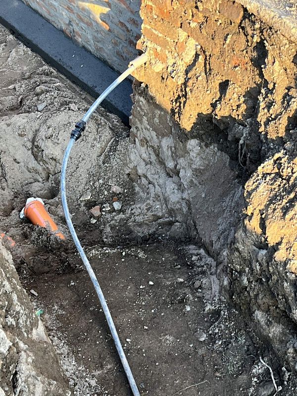 Oprava Komensk�ho s�n�