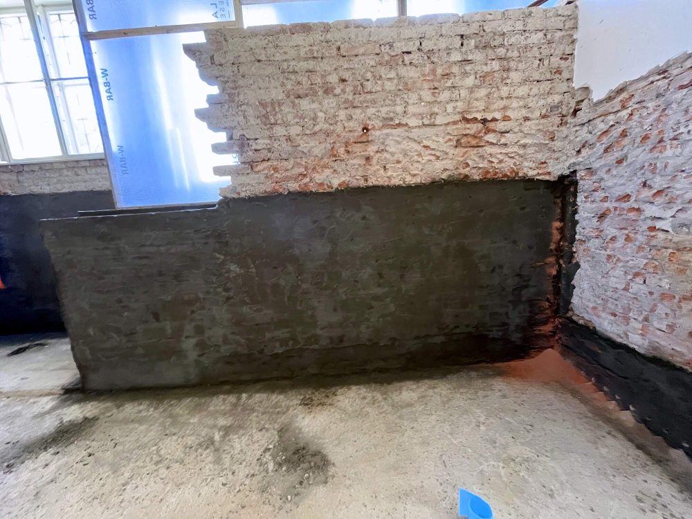 Oprava Komensk�ho s�n�