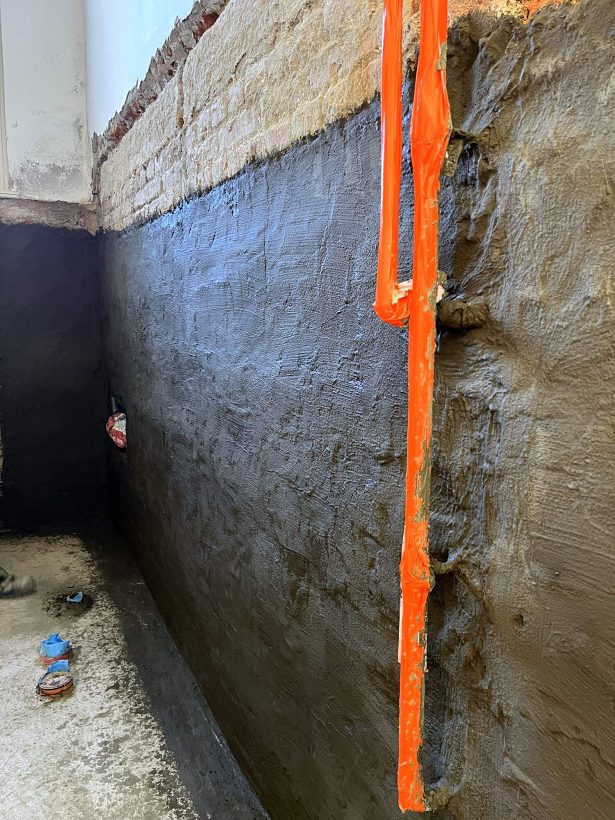 Oprava Komensk�ho s�n�