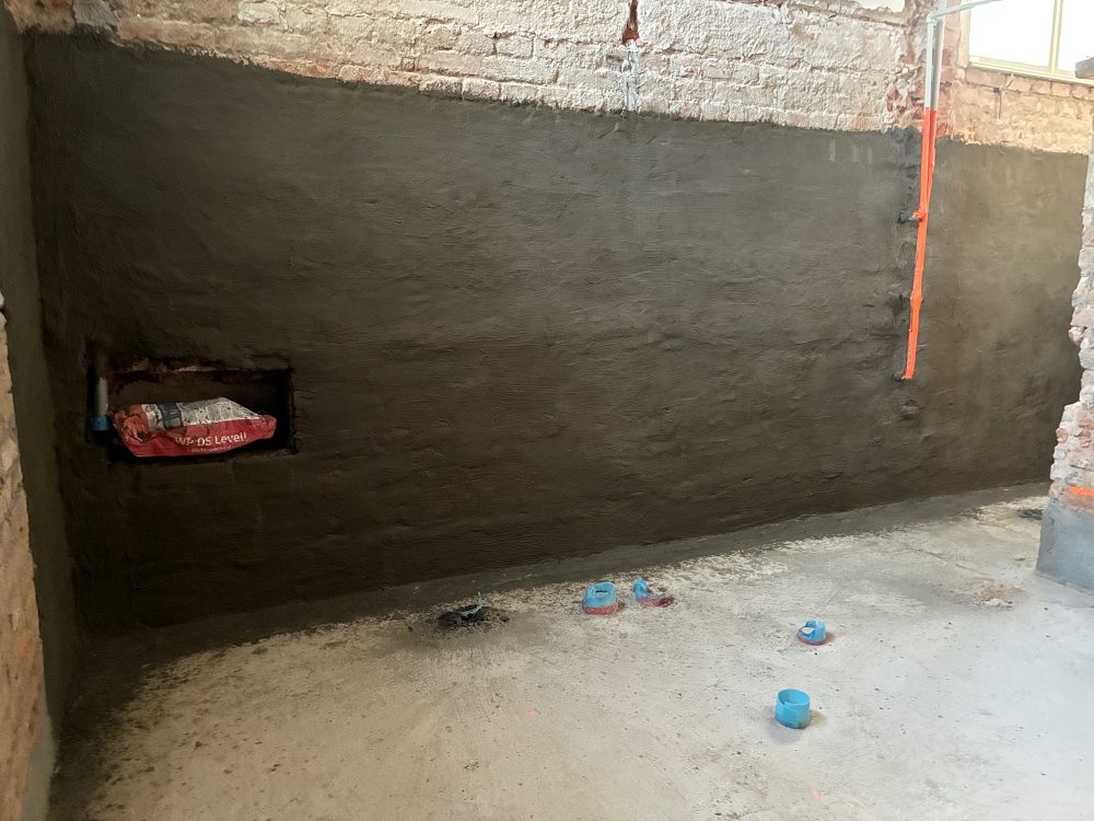 Oprava Komensk�ho s�n�