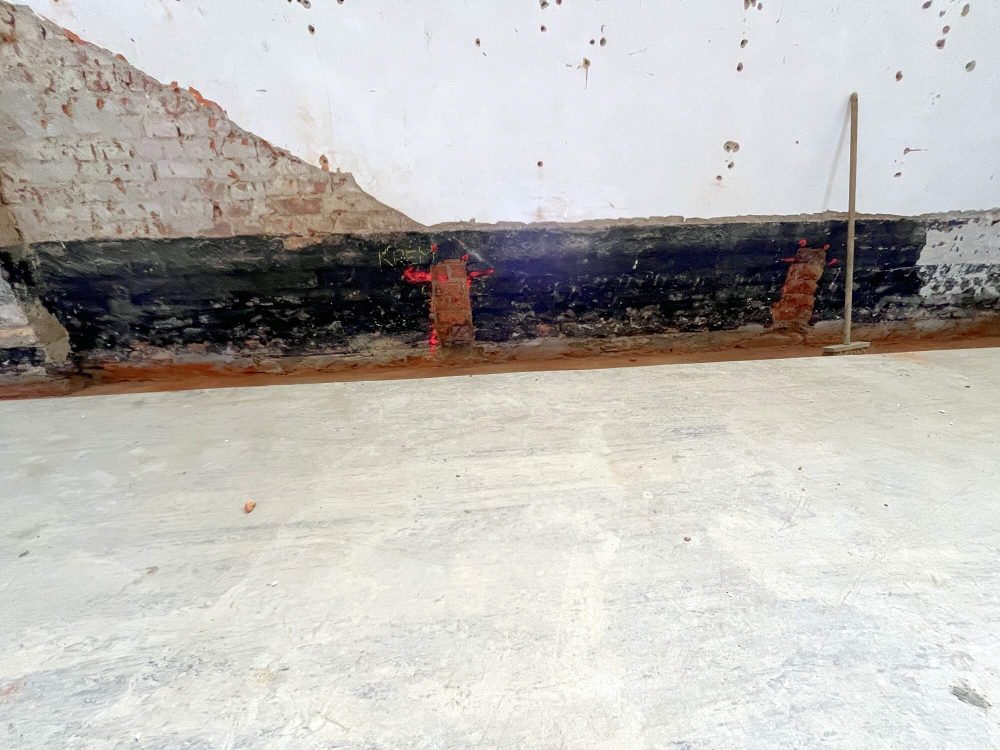 Oprava Komensk�ho s�n�