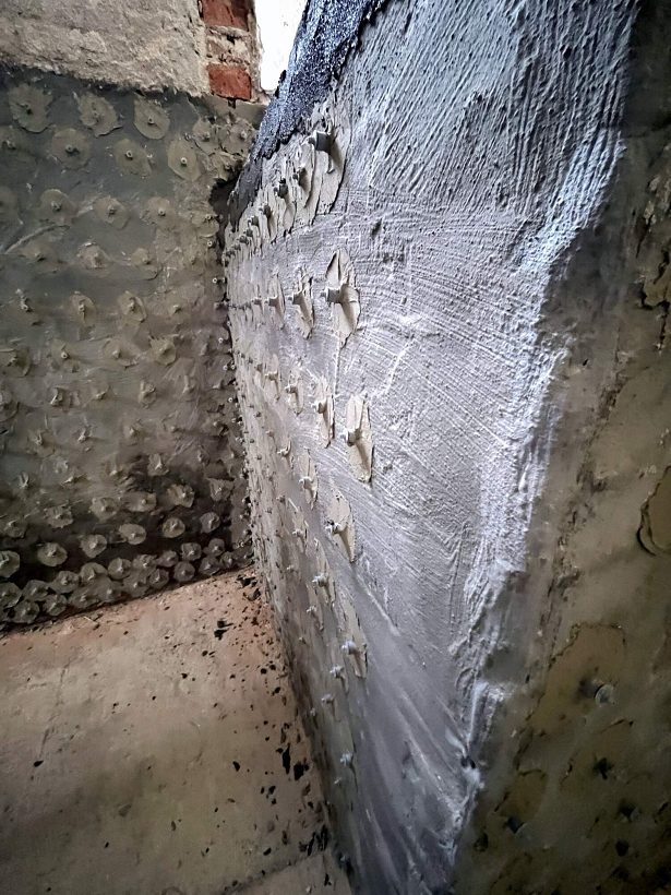 Oprava Komensk�ho s�n�