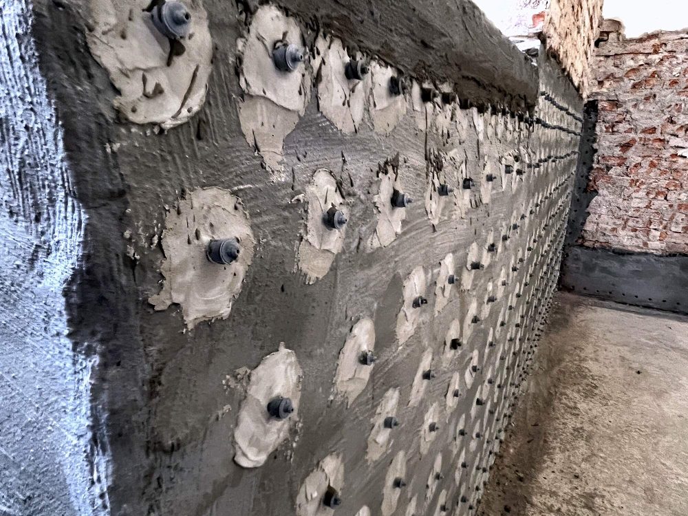 Oprava Komensk�ho s�n�