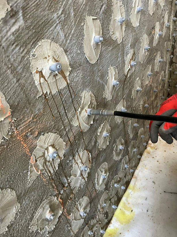 Oprava Komensk�ho s�n�