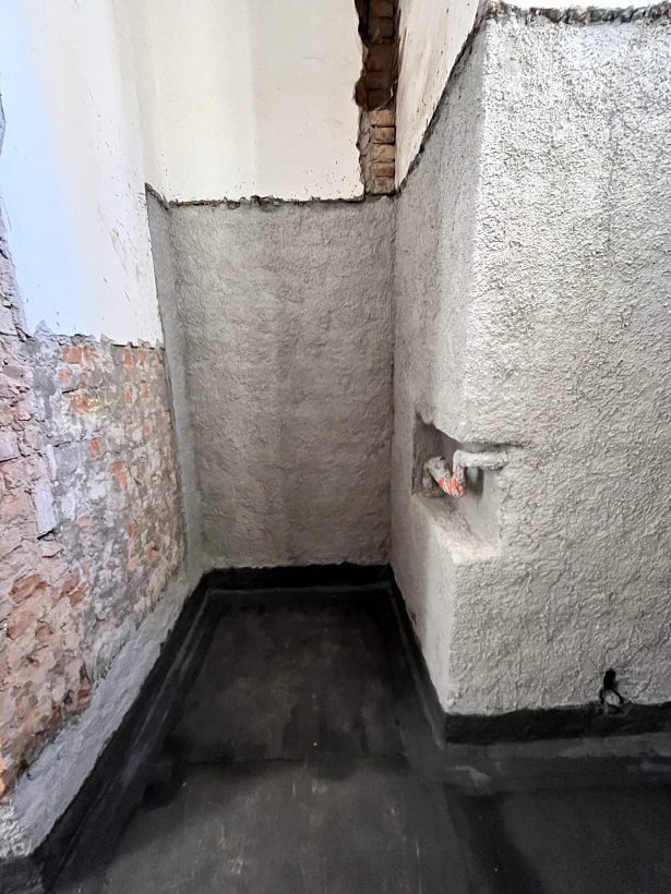 Oprava Komensk�ho s�n�